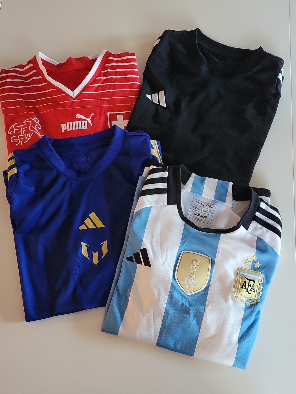 EUC 4x Boys Soccer Tops Adidas Puma Size 13-14years